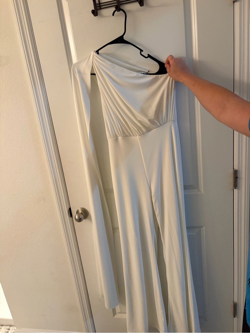 White One-Shoulder Jumpsuit